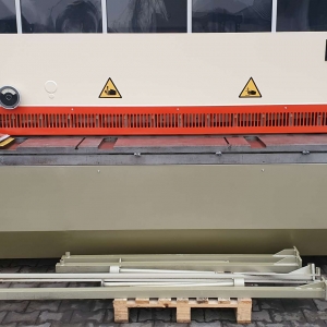 SAFAN 3100 x 6 mm zderz. elekt